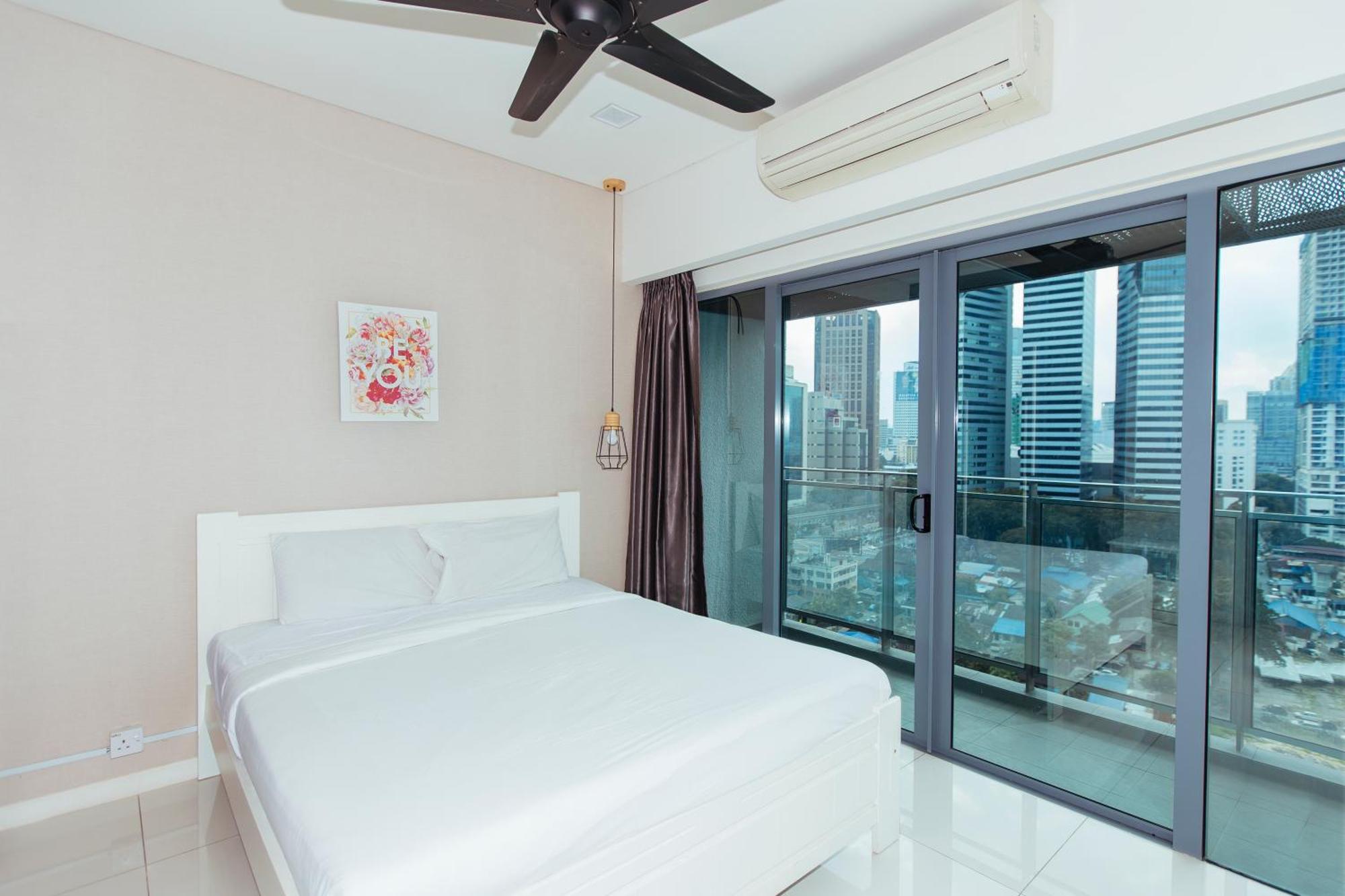 Summer Suites Klcc By Apartx كوالالمبور المظهر الخارجي الصورة