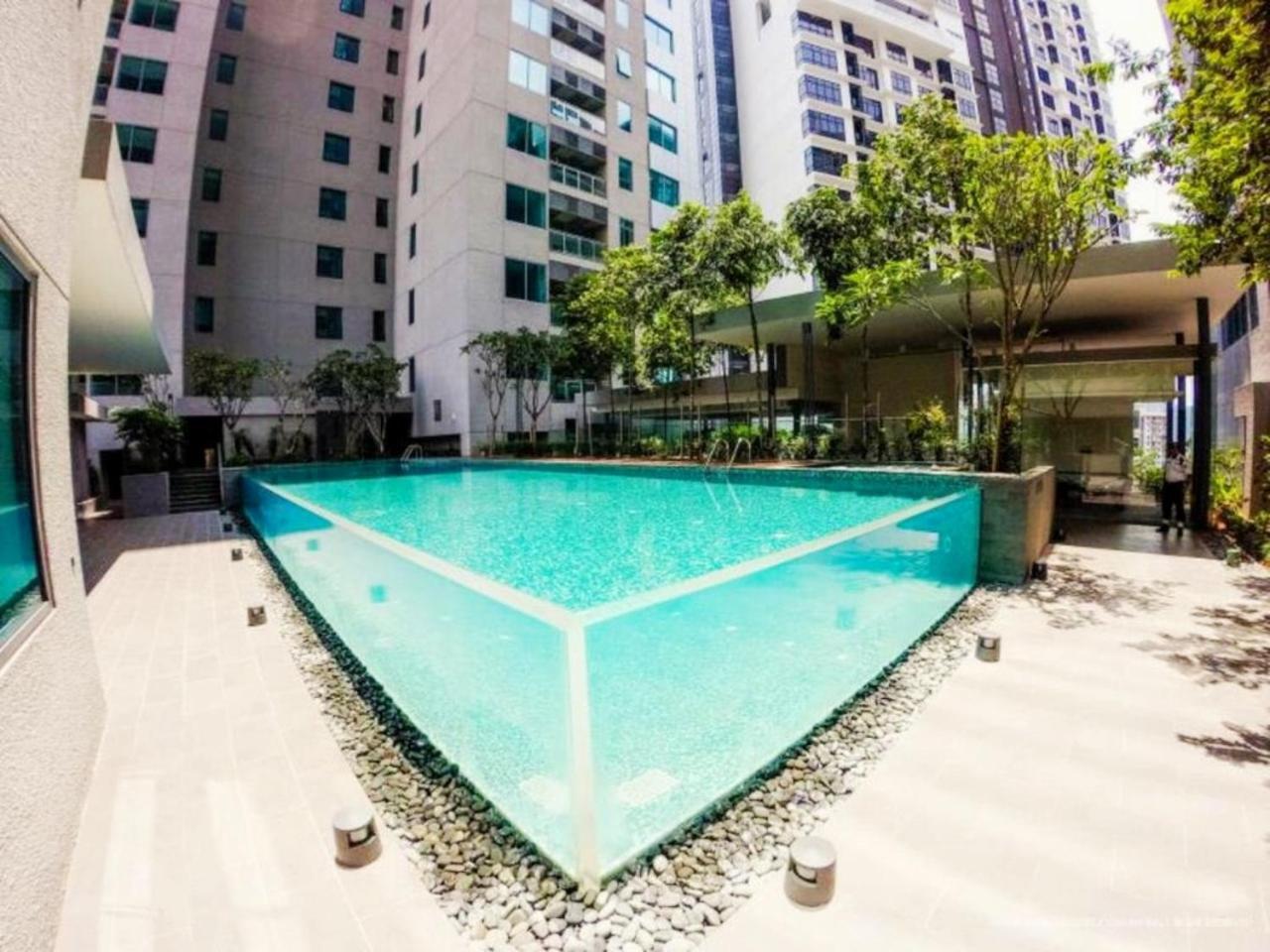 Summer Suites Klcc By Apartx كوالالمبور المظهر الخارجي الصورة