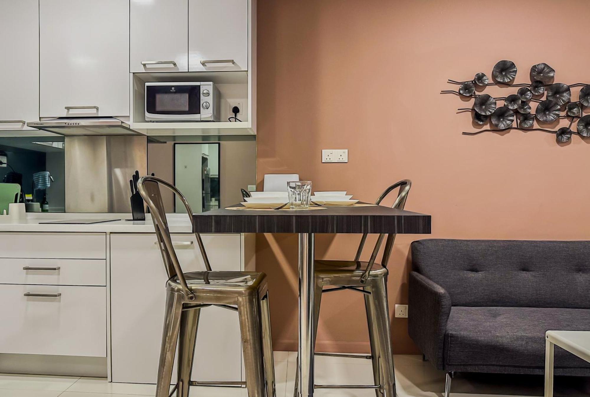 Summer Suites Klcc By Apartx كوالالمبور المظهر الخارجي الصورة